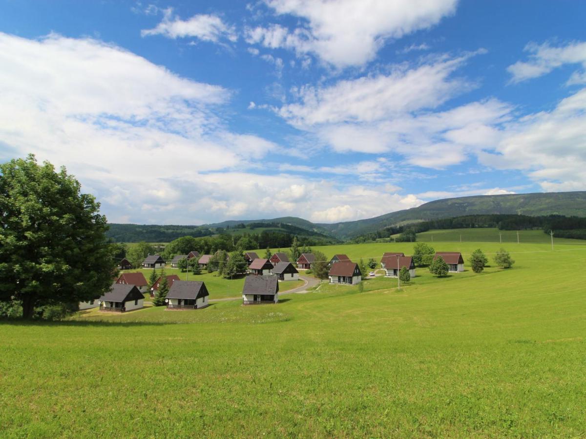 Holiday Home Holiday Hill 60 By Interhome Cista  Buitenkant foto
